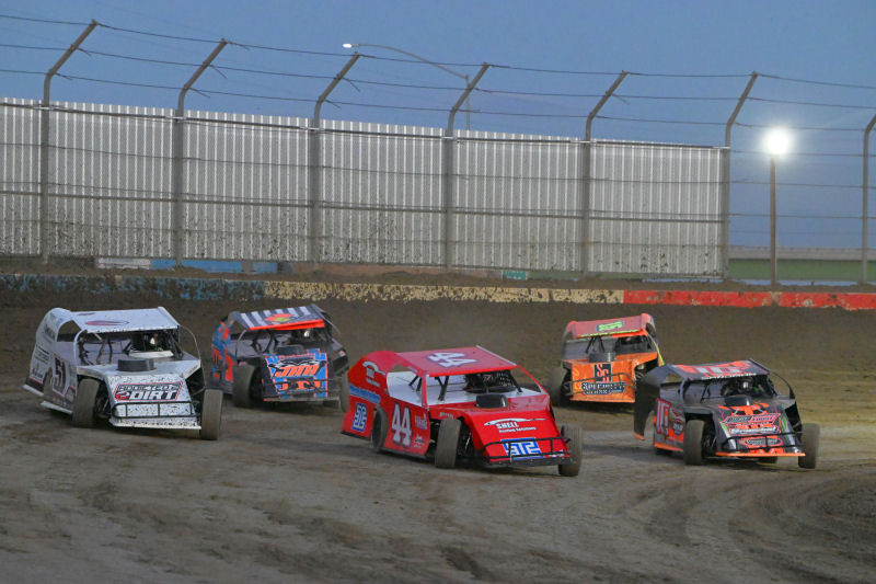 OCTOBER 9 BUD NATIONALS